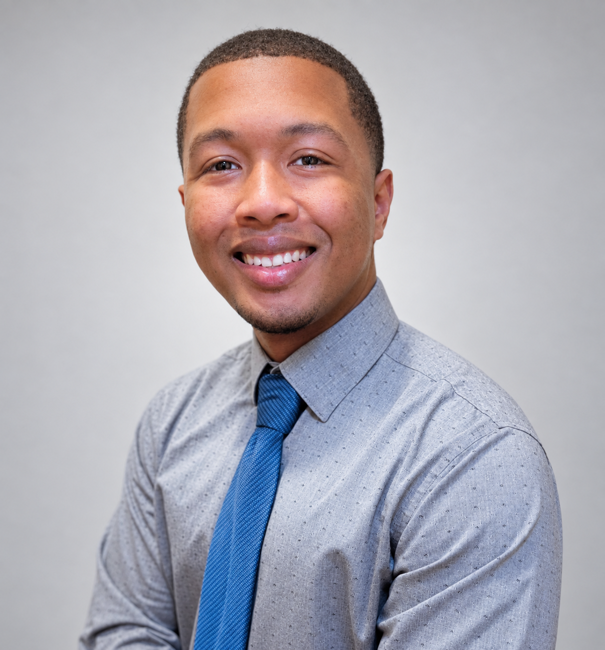 Headshot of Gilvon Darkis